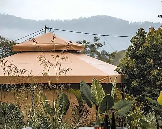 Toteme Glamping And Hot Spring Kintamani Campo de lujo Toya Bungkah