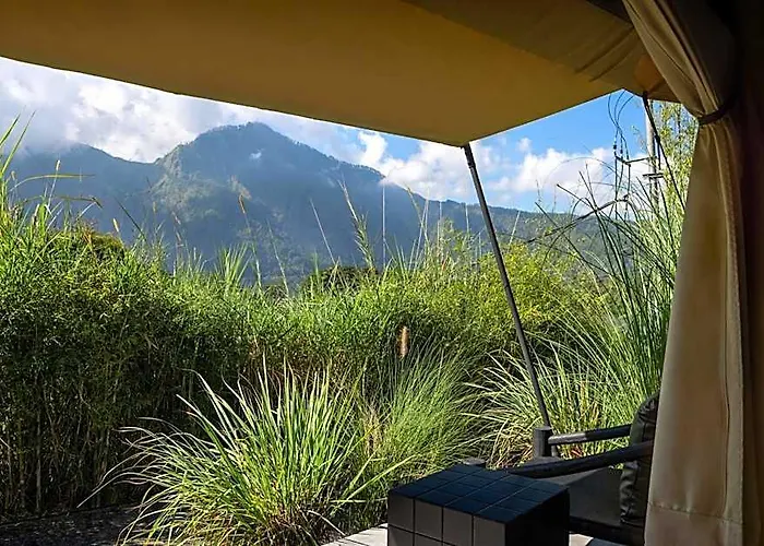 Campo de lujo Toteme Glamping And Hot Spring Kintamani Toya Bungkah